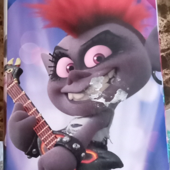 ☃️ Trolls World Tour Sheets - Picture 11 of 11